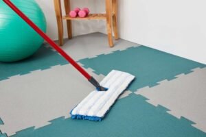 rubber flooring cleaning